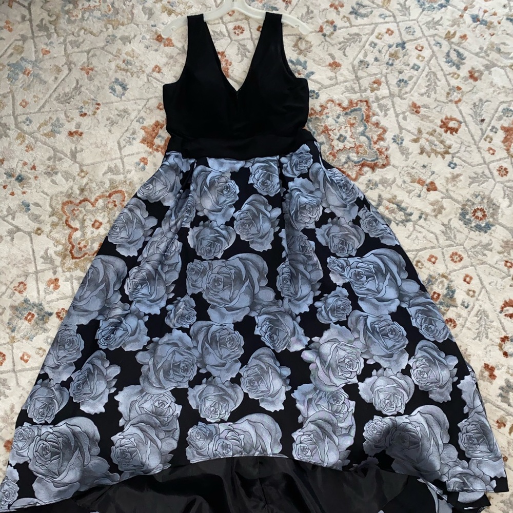 XSCAPE FORMAL PROM DRESS FROM DAVID’S BRIDAL